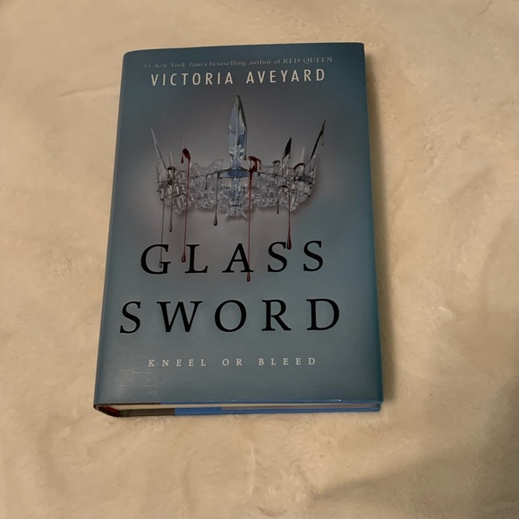 Used Red Queen series by Victoria Aveyard. - Picture 4 of 6